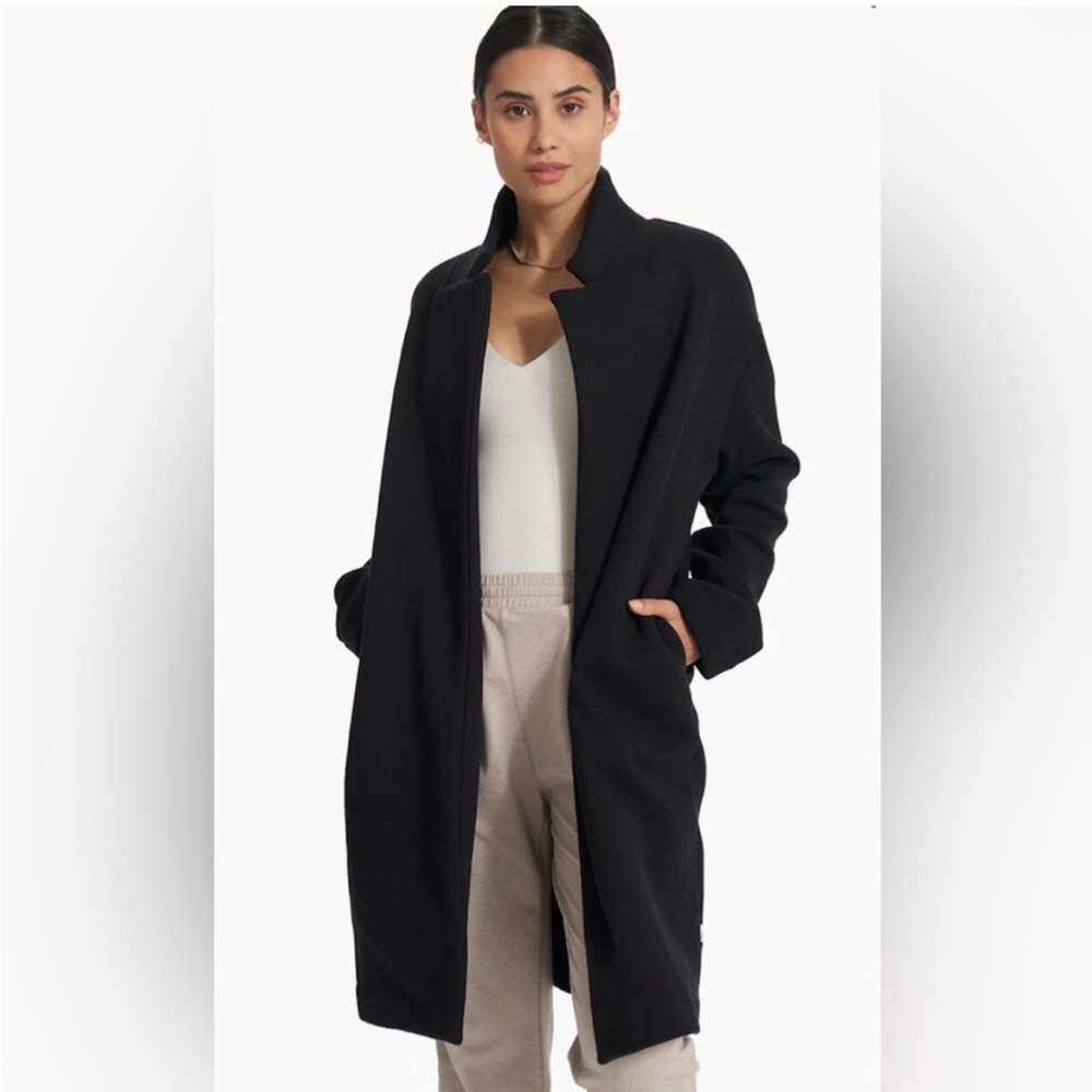 NWOT VUORI Restore Coat Black Jacket XS/S Sweatshirt Casual